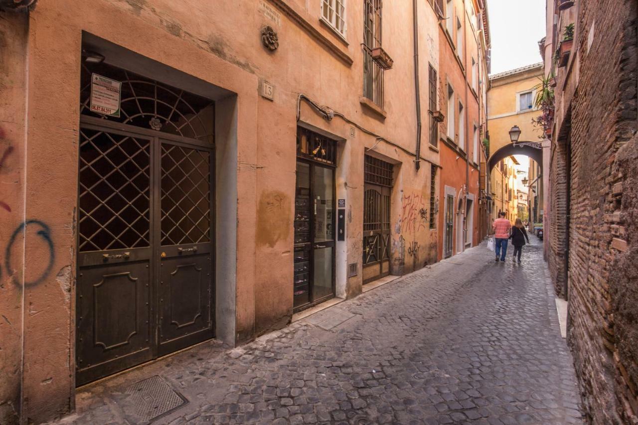 فيلا رومافي Amazing In Piazza Navona المظهر الخارجي الصورة